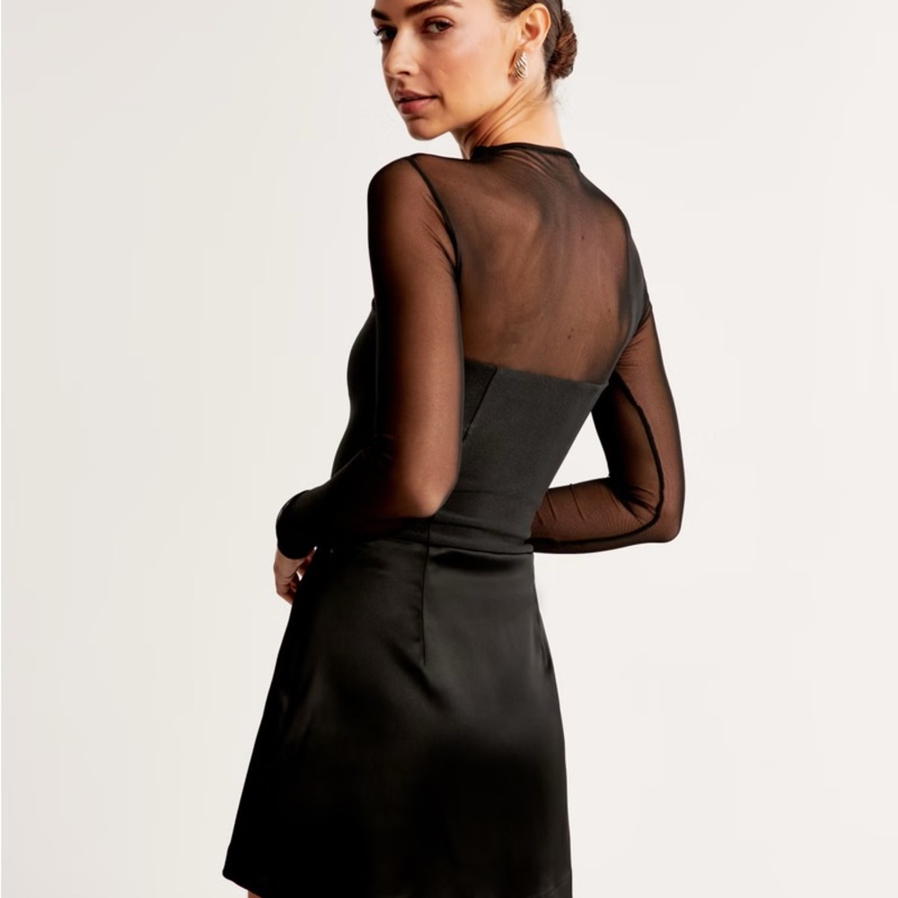 Abercrombie Long-Sleeve Mesh Crepe Mockneck Bodysuit